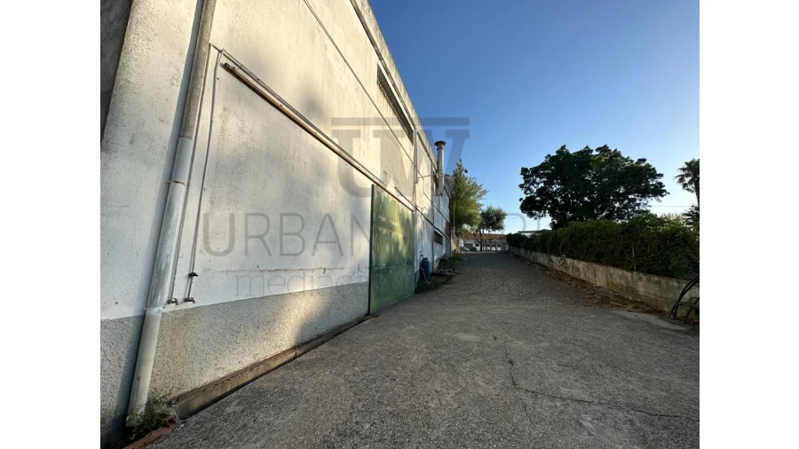 Armazém para Venda em Sobral de Monte Agraço Foto 7