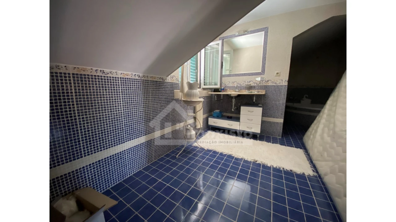 Moradia T5 para Venda em Castanheira de Pêra e Coentral Foto 26