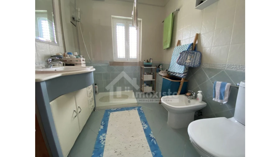 Moradia T5 para Venda em Castanheira de Pêra e Coentral Foto 19