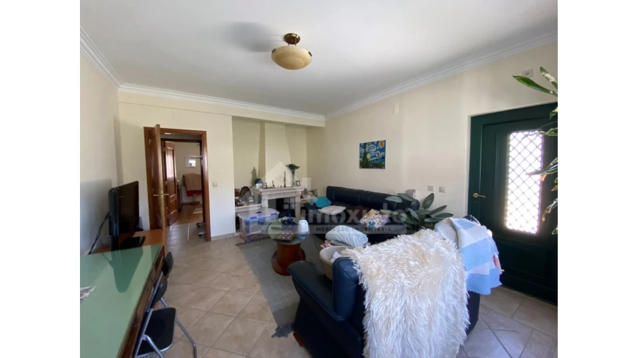 Moradia T5 para Venda em Castanheira de Pêra e Coentral Foto 3