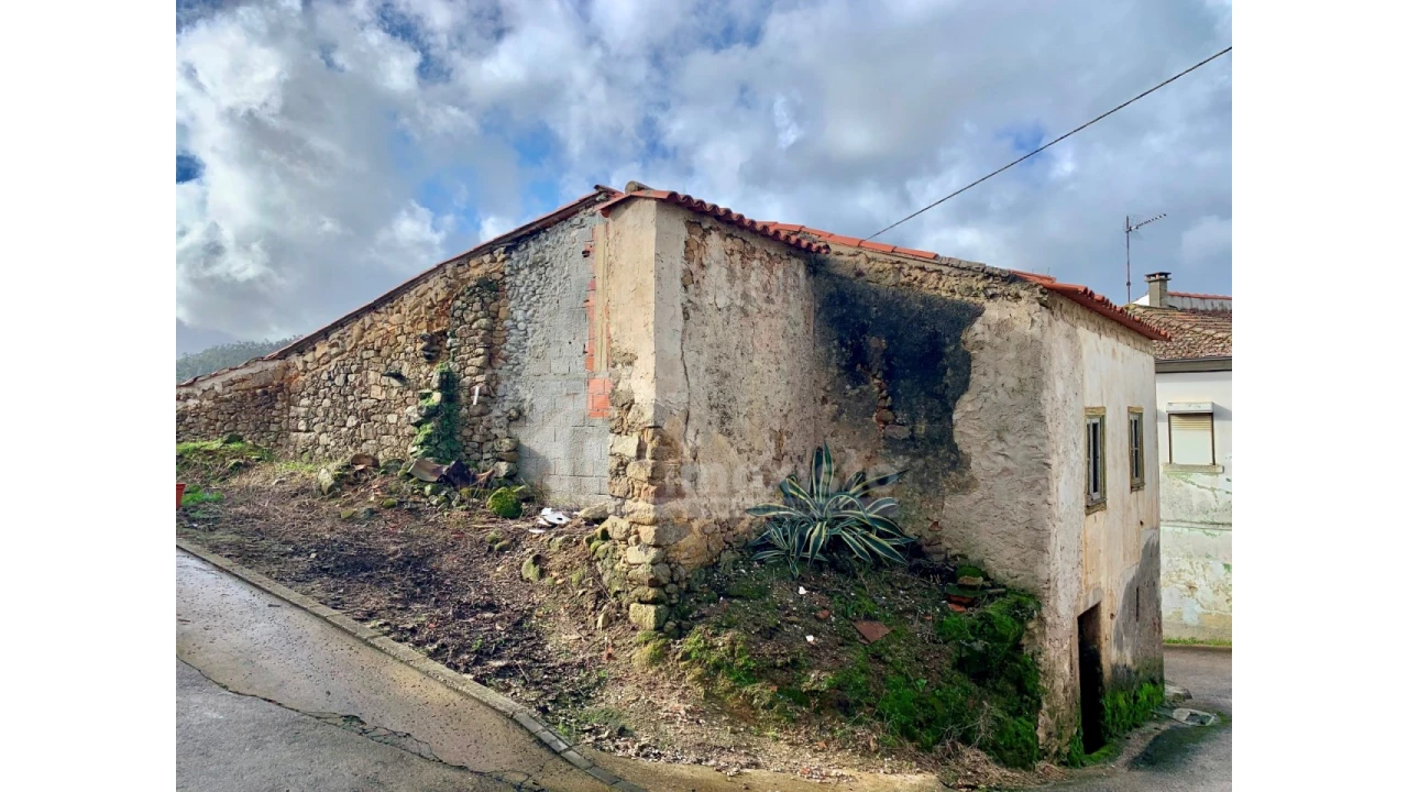 Moradia T2 para Venda em Vila Nova Foto 9