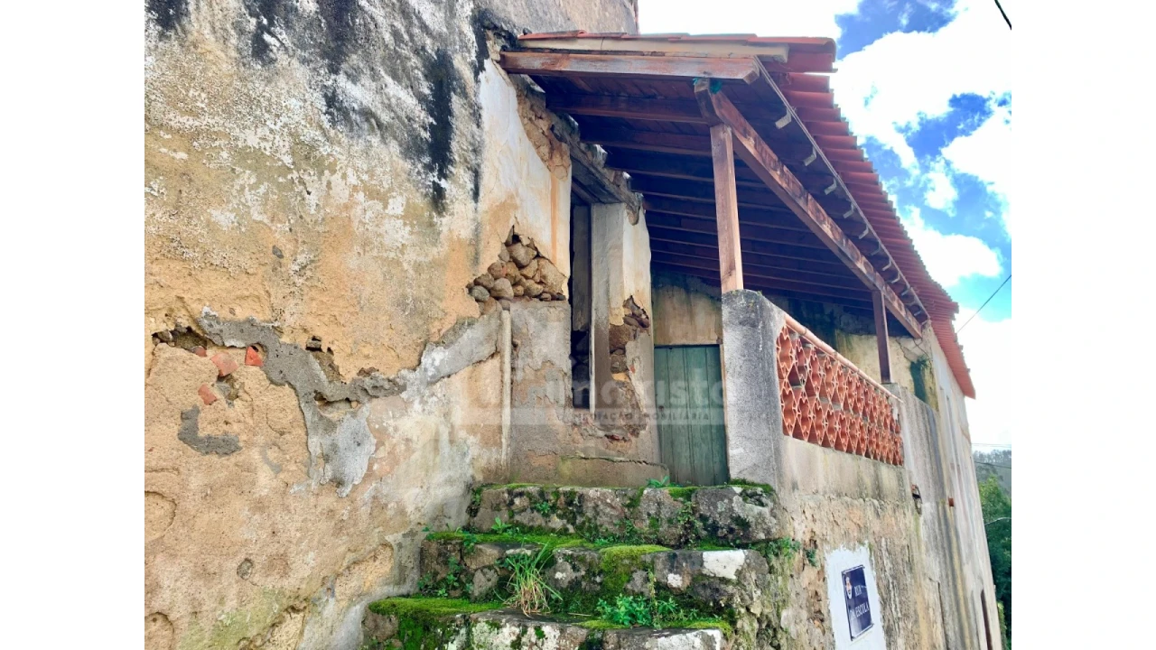 Moradia T2 para Venda em Vila Nova Foto 10