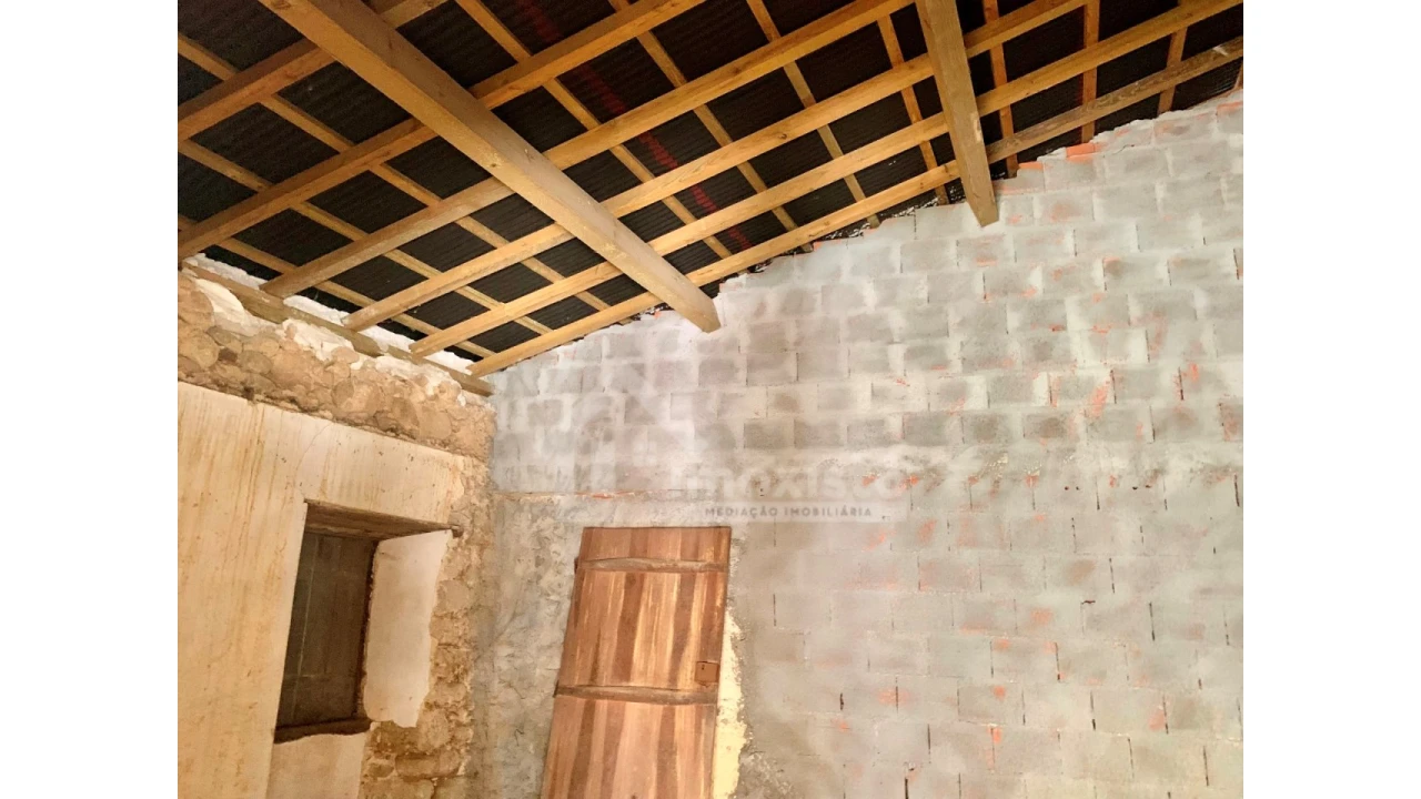 Moradia T2 para Venda em Vila Nova Foto 12