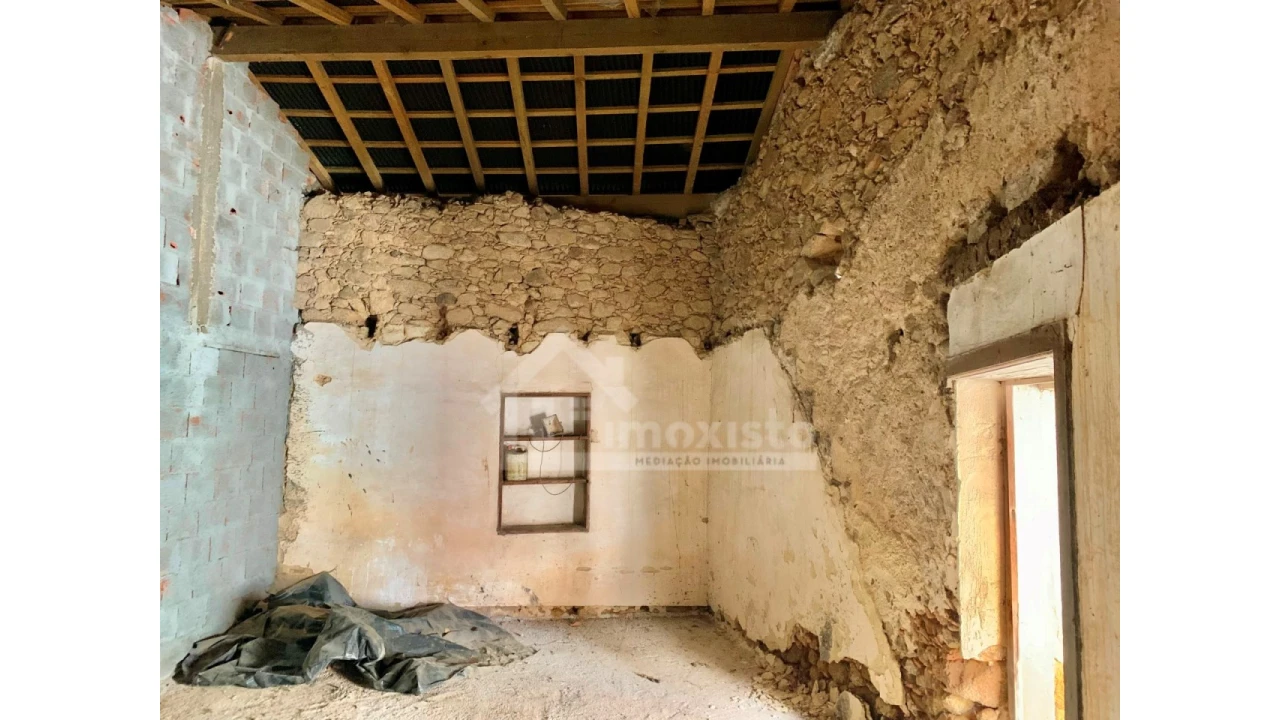 Moradia T2 para Venda em Vila Nova Foto 14