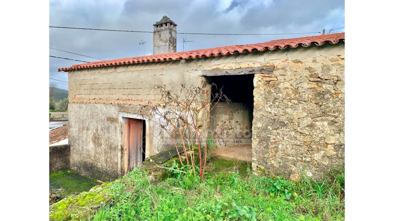 Moradia T2 para Venda em Vila Nova Foto 37