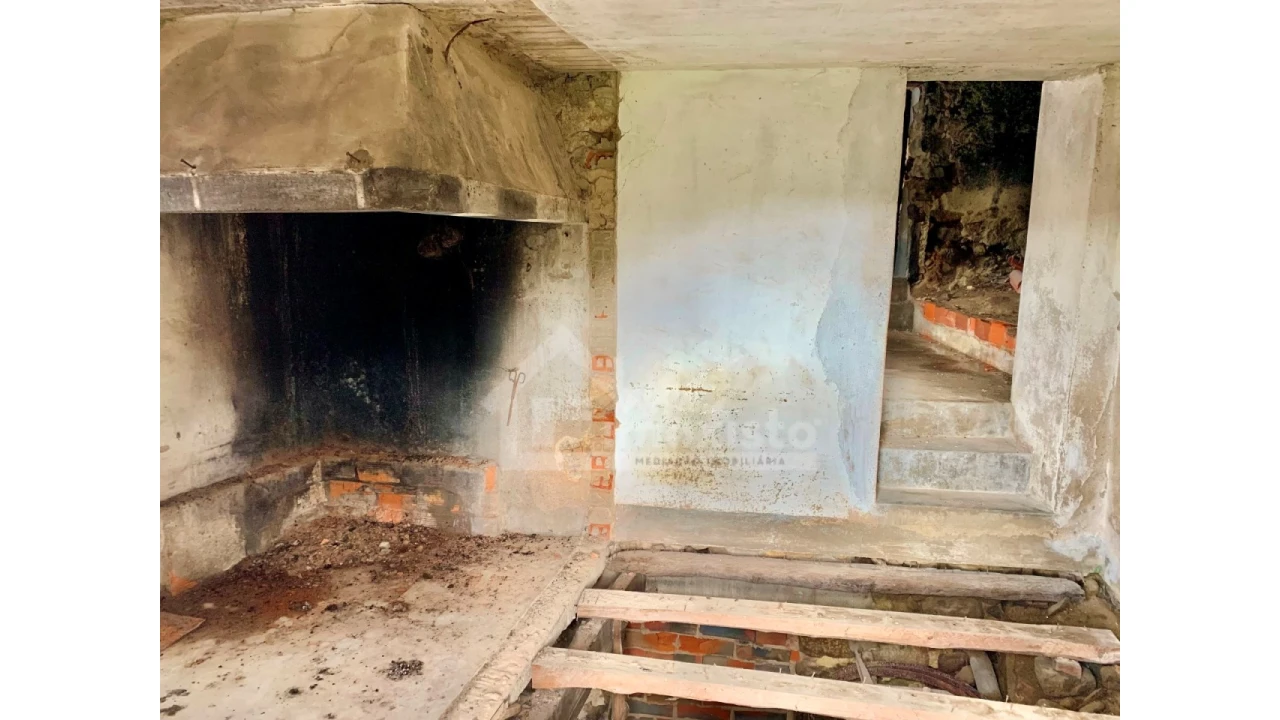 Moradia T2 para Venda em Vila Nova Foto 40