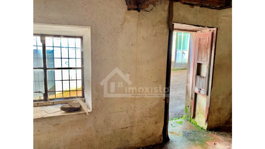 Moradia T2 para Venda em Vila Nova Foto 4