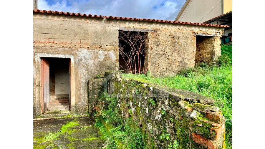 Moradia T2 para Venda em Vila Nova Foto 28