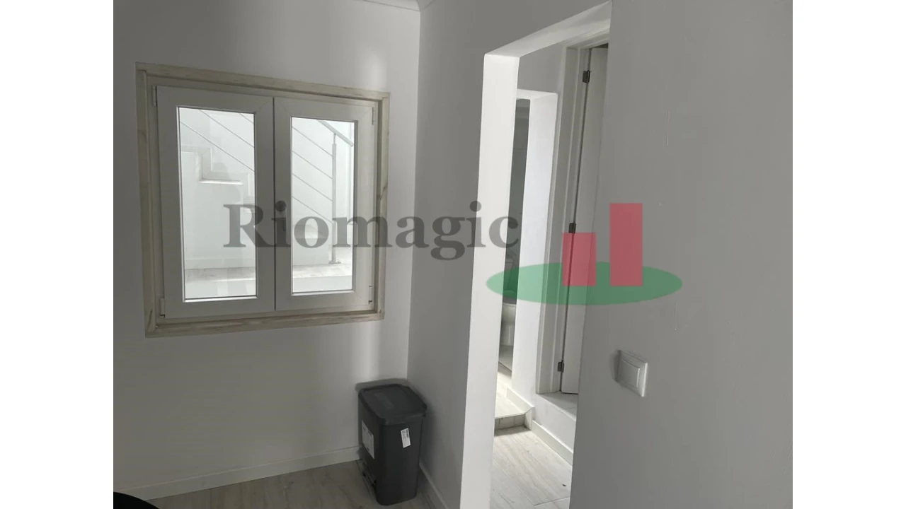 Moradia T9 para Venda em Ajuda Foto 12