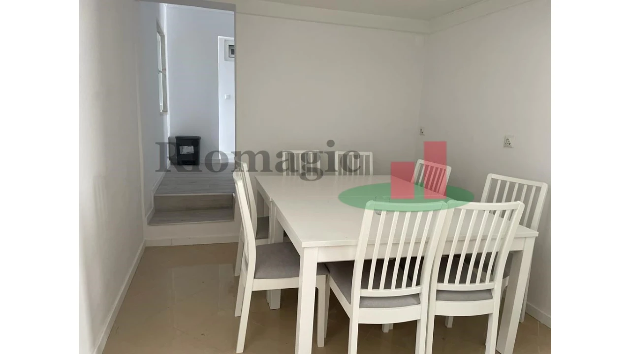 Moradia T9 para Venda em Ajuda Foto 9