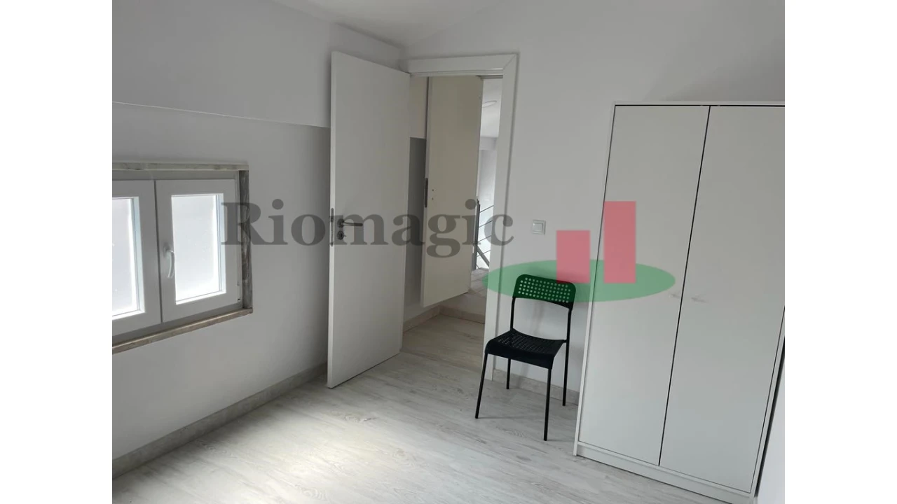 Moradia T9 para Venda em Ajuda Foto 18