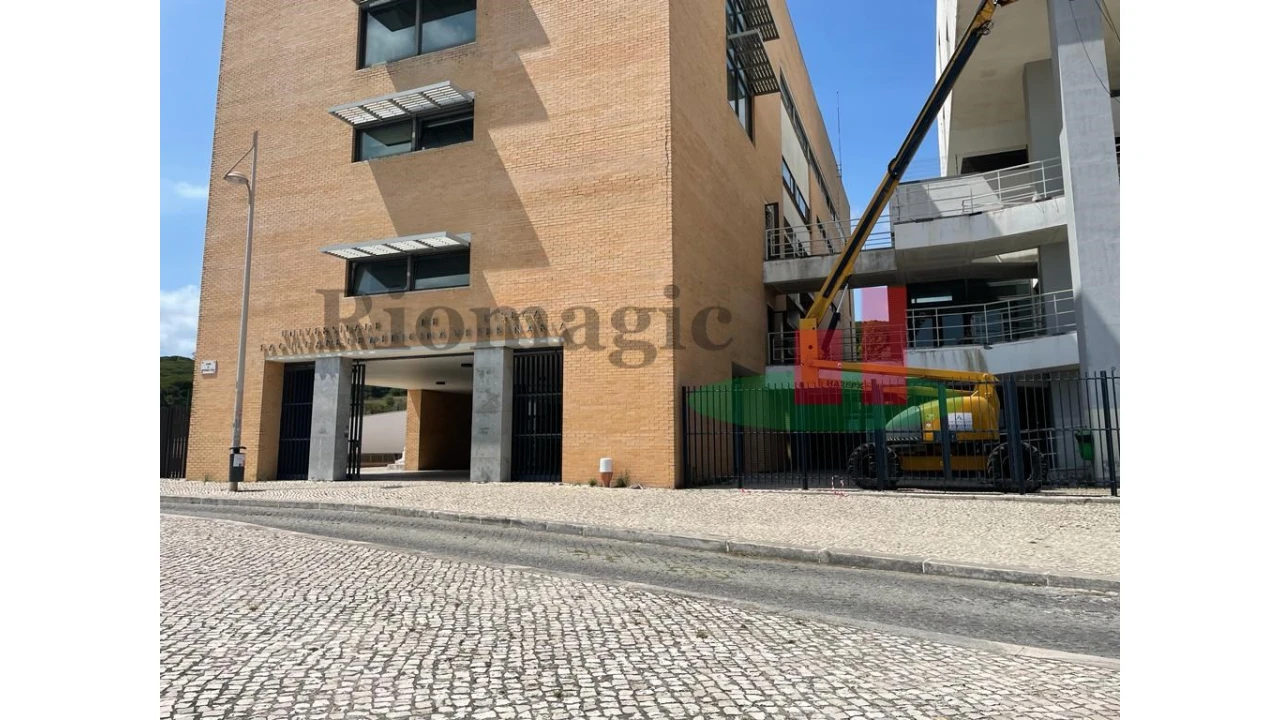 Moradia T9 para Venda em Ajuda Foto 51