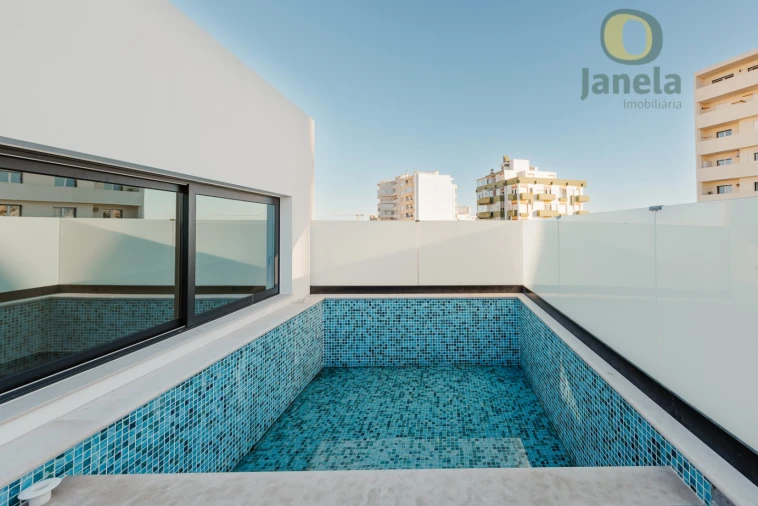 Apartamento T3 para Venda em Faro (Sé e São Pedro) Foto 2