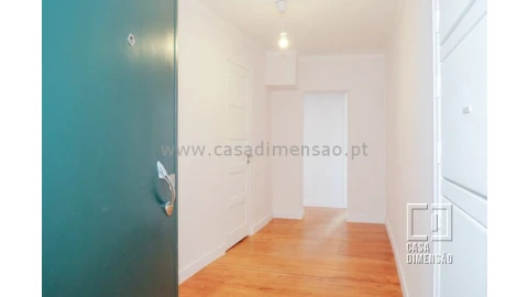 Apartamento T2 para Venda em Santo António