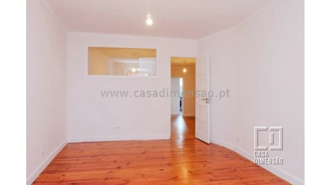 Apartamento T2 para Venda em Santo António