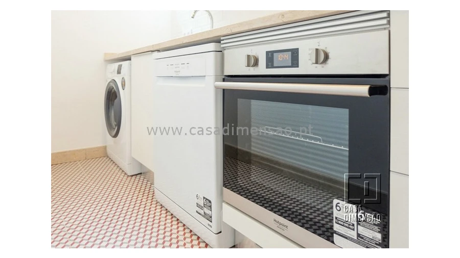 Apartamento T2 para Venda em Santo António Foto 6