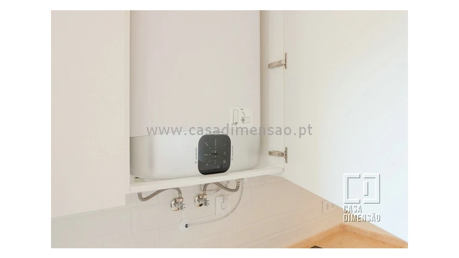 Apartamento T2 para Venda em Santo António Foto 8