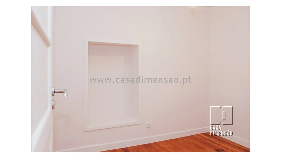 Apartamento T2 para Venda em Santo António Foto 13