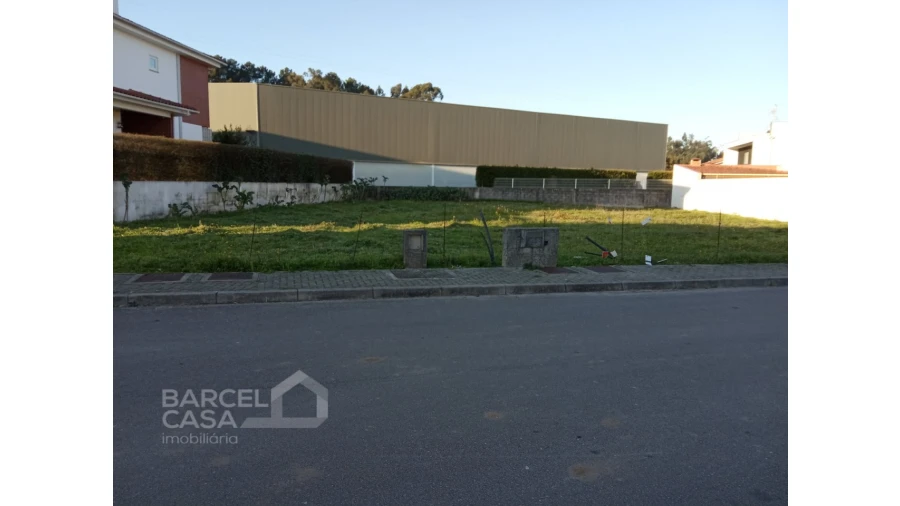 Terreno para Venda em Adães