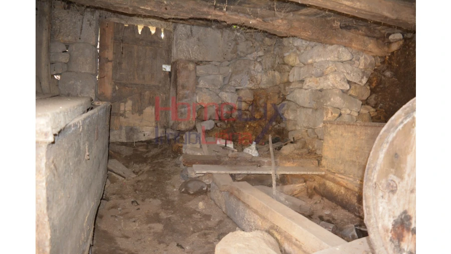 Moradia T2 para Venda em Destriz e Reigoso Foto 8