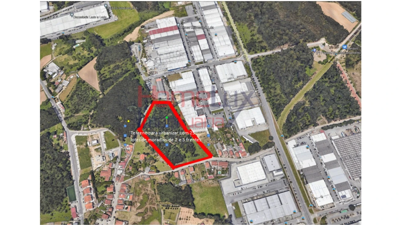 Terreno para Venda em Moreira Foto 1