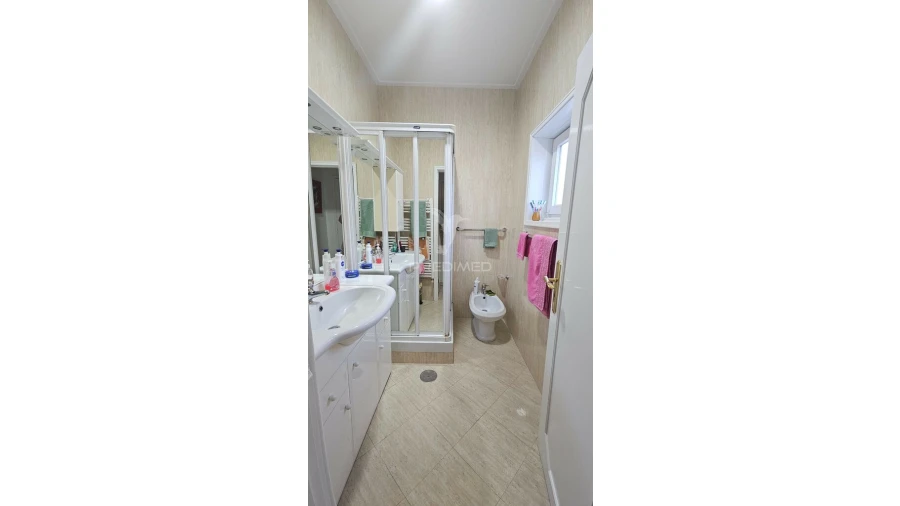 Moradia T4 para Venda em Areias, Sequeirô, Lama e Palmeira Foto 17