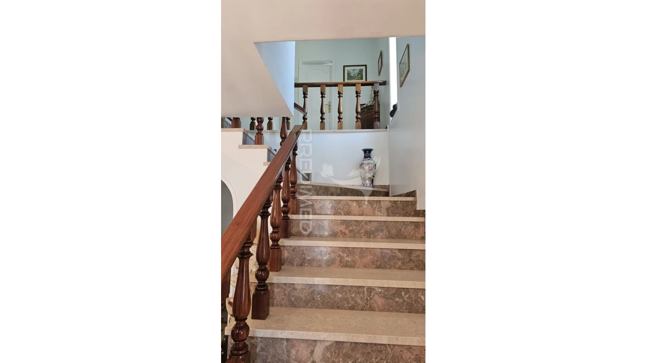 Moradia T4 para Venda em Areias, Sequeirô, Lama e Palmeira Foto 7