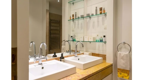 Apartamento T4 para Venda em Misericórdia