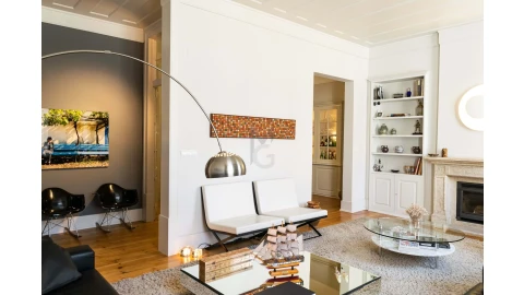 Apartamento T4 para Venda em Misericórdia