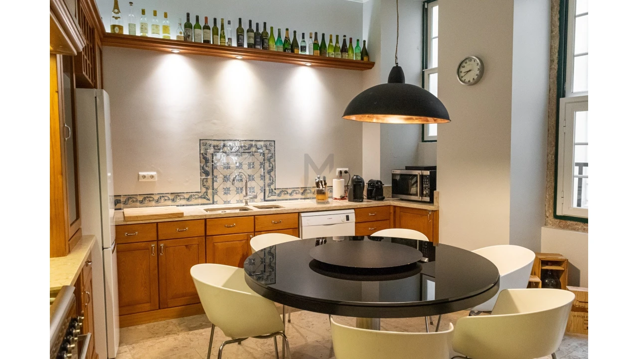 Apartamento T4 para Venda em Misericórdia Foto 10