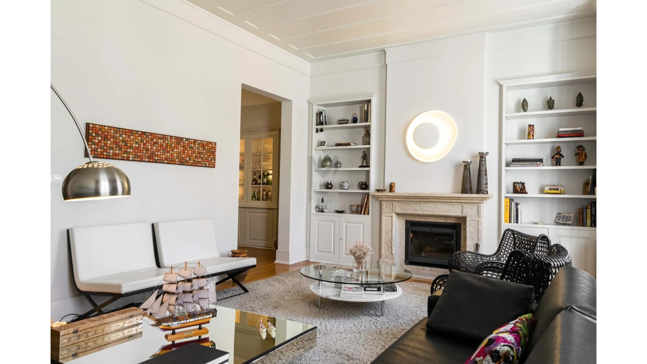 Apartamento T4 para Venda em Misericórdia Foto 1
