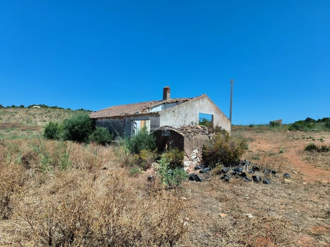 Terreno para Venda em Lagos (São Sebastião e Santa Maria) Foto 10