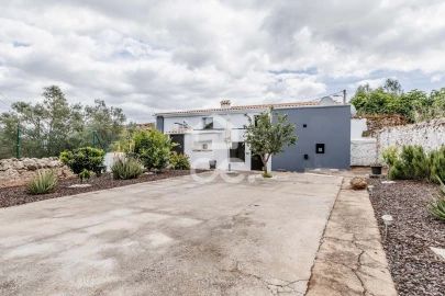 Moradia T2 para Venda em Loule (São Clemente)