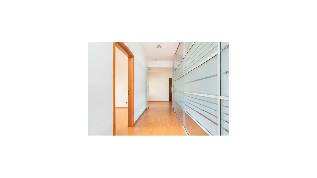 Escritório para Venda em Marvila Foto 11