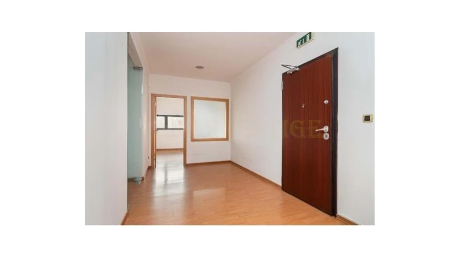 Escritório para Venda em Marvila Foto 4