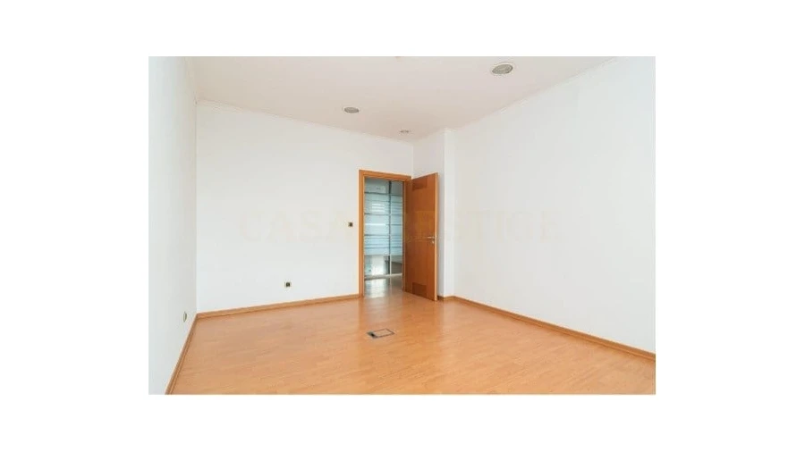 Escritório para Venda em Marvila Foto 15