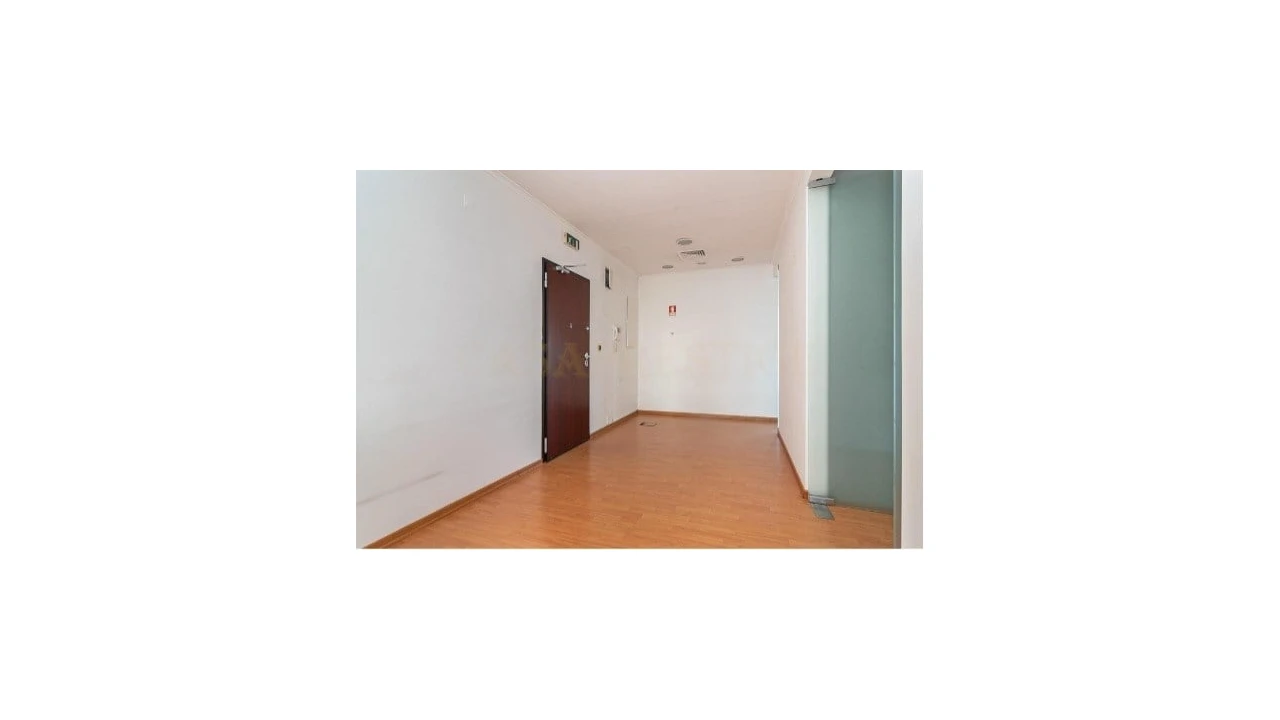 Escritório para Venda em Marvila Foto 5