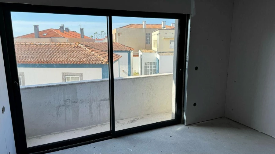 Apartamento T2 para Venda em Antas Foto 13