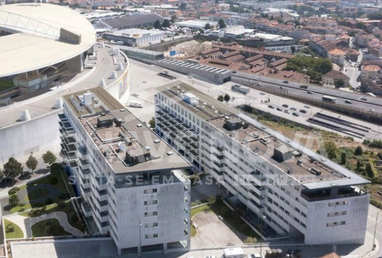 Apartamento T3 para Venda em Campanhã Foto 11