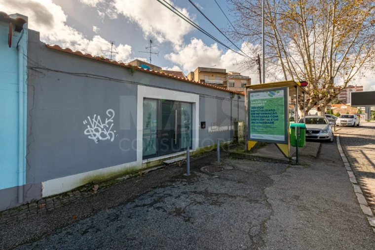 Loja para Venda em Loures Foto 4