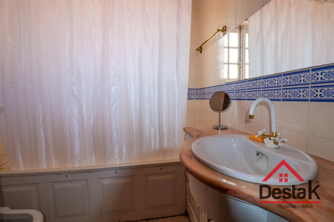 Moradia T0 para Venda em Rio de Moinhos Foto 20