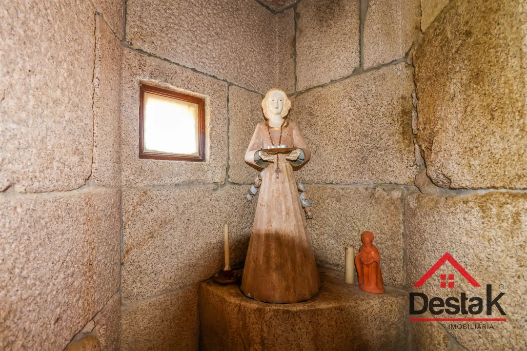 Moradia T0 para Venda em Rio de Moinhos Foto 32