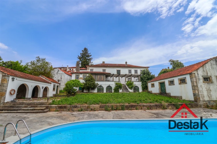 Moradia T0 para Venda em Rio de Moinhos