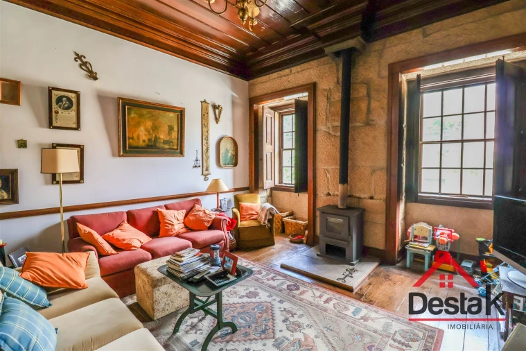 Moradia T0 para Venda em Rio de Moinhos Foto 23