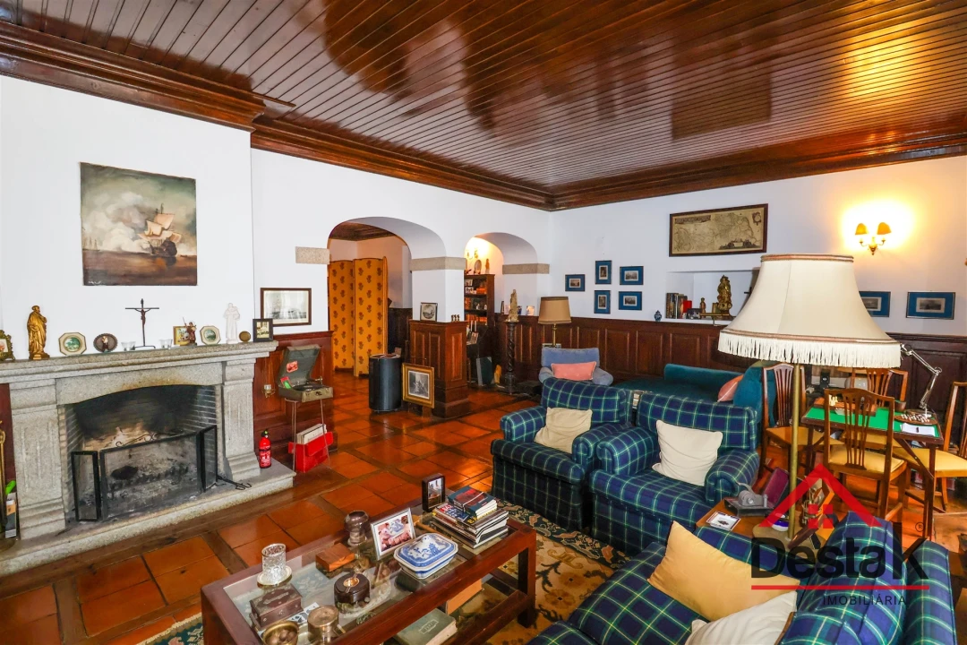 Moradia T0 para Venda em Rio de Moinhos Foto 4