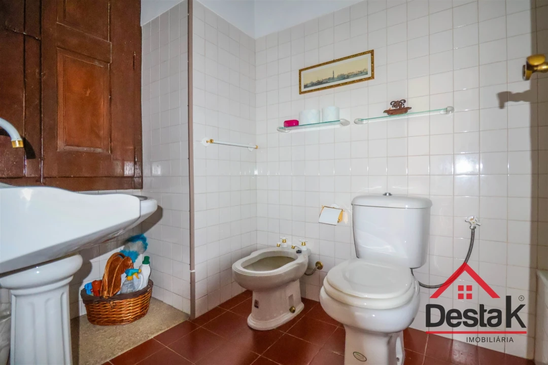 Moradia T0 para Venda em Rio de Moinhos Foto 29