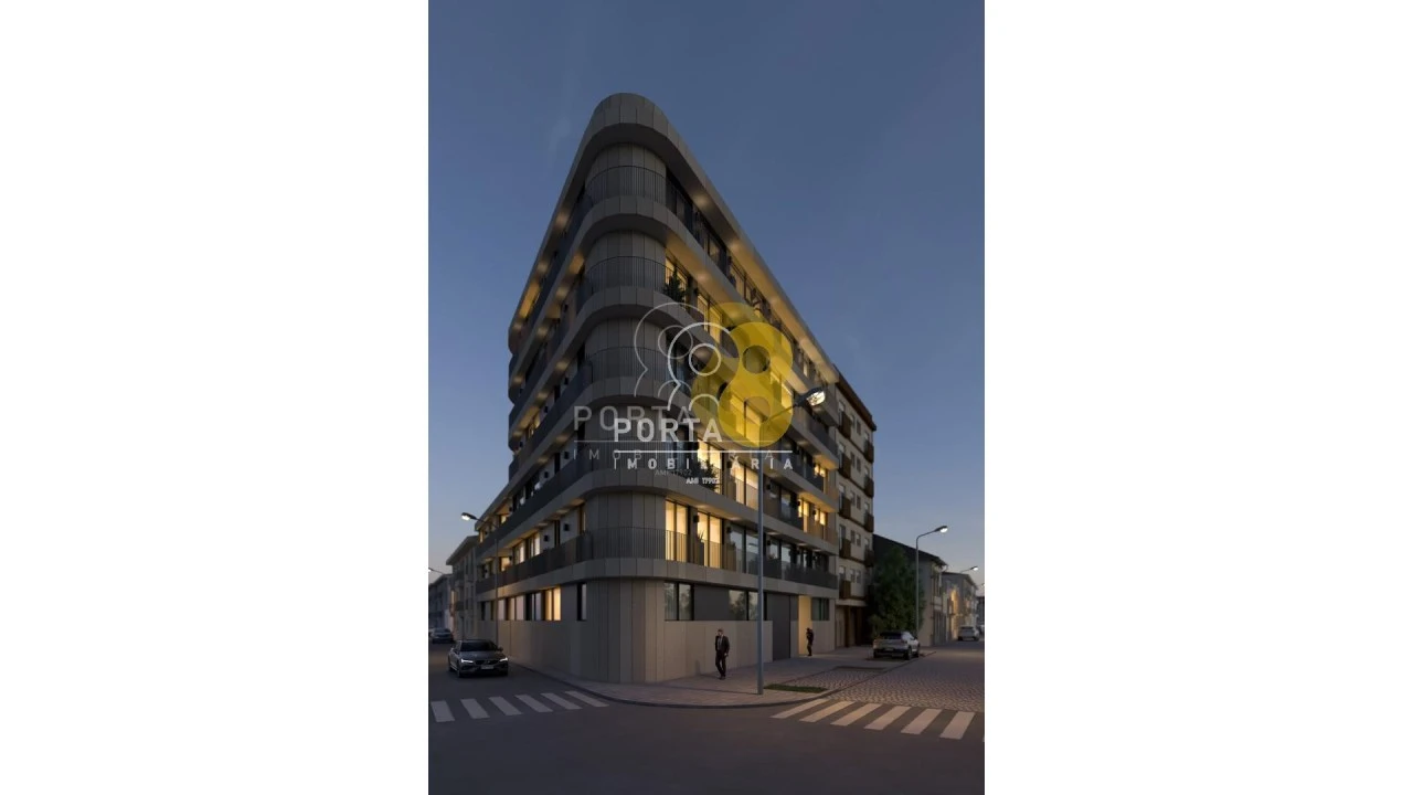 Apartamento T2 para Venda em Paranhos Foto 10