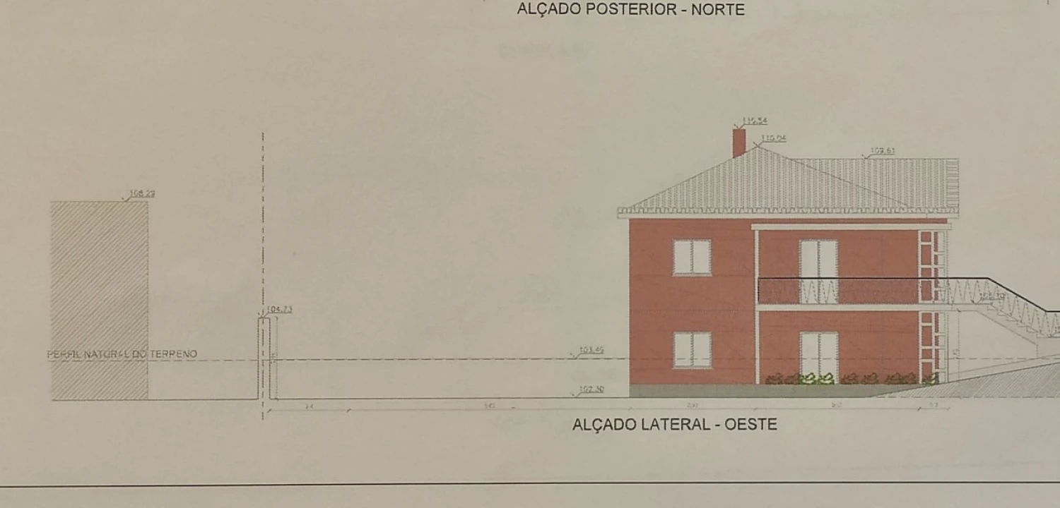 Moradia T6 para Venda em São Domingos de Rana Planta 11