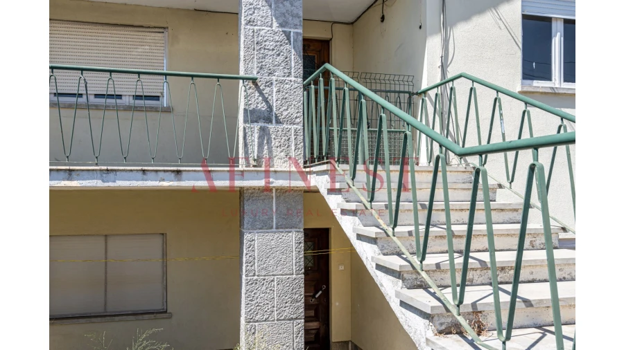 Moradia T6 para Venda em São Domingos de Rana Foto 2