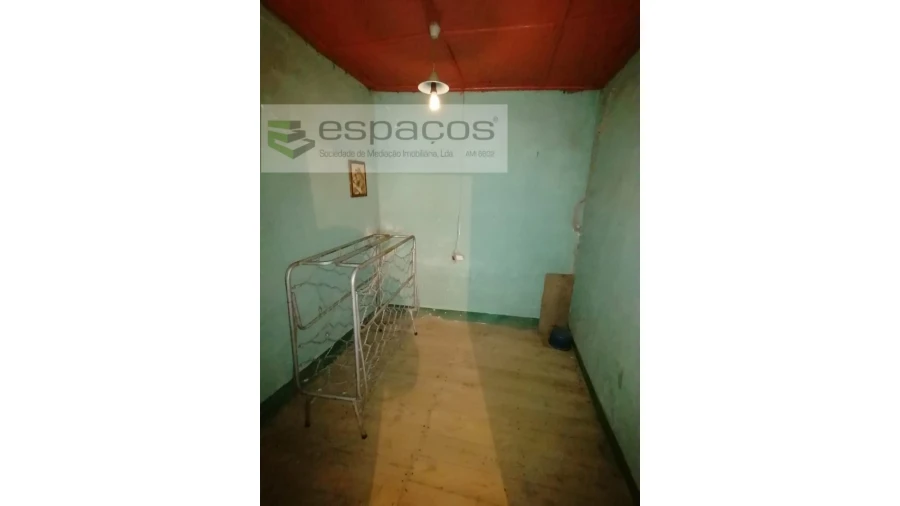 Moradia T2 para Venda em Freixial e Juncal do Campo Foto 11